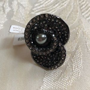 Lia Sophia Jenny ring from Kiam Family collection